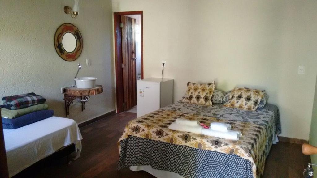 Pousada Lapralapa Santana Do Riacho Habitación foto